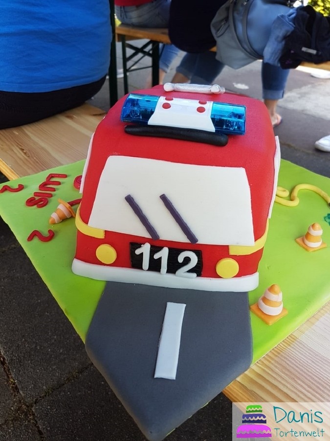 Kinder Geburtstagstorte Motivtorte Feuerwehrauto - Rezepte Suchen
